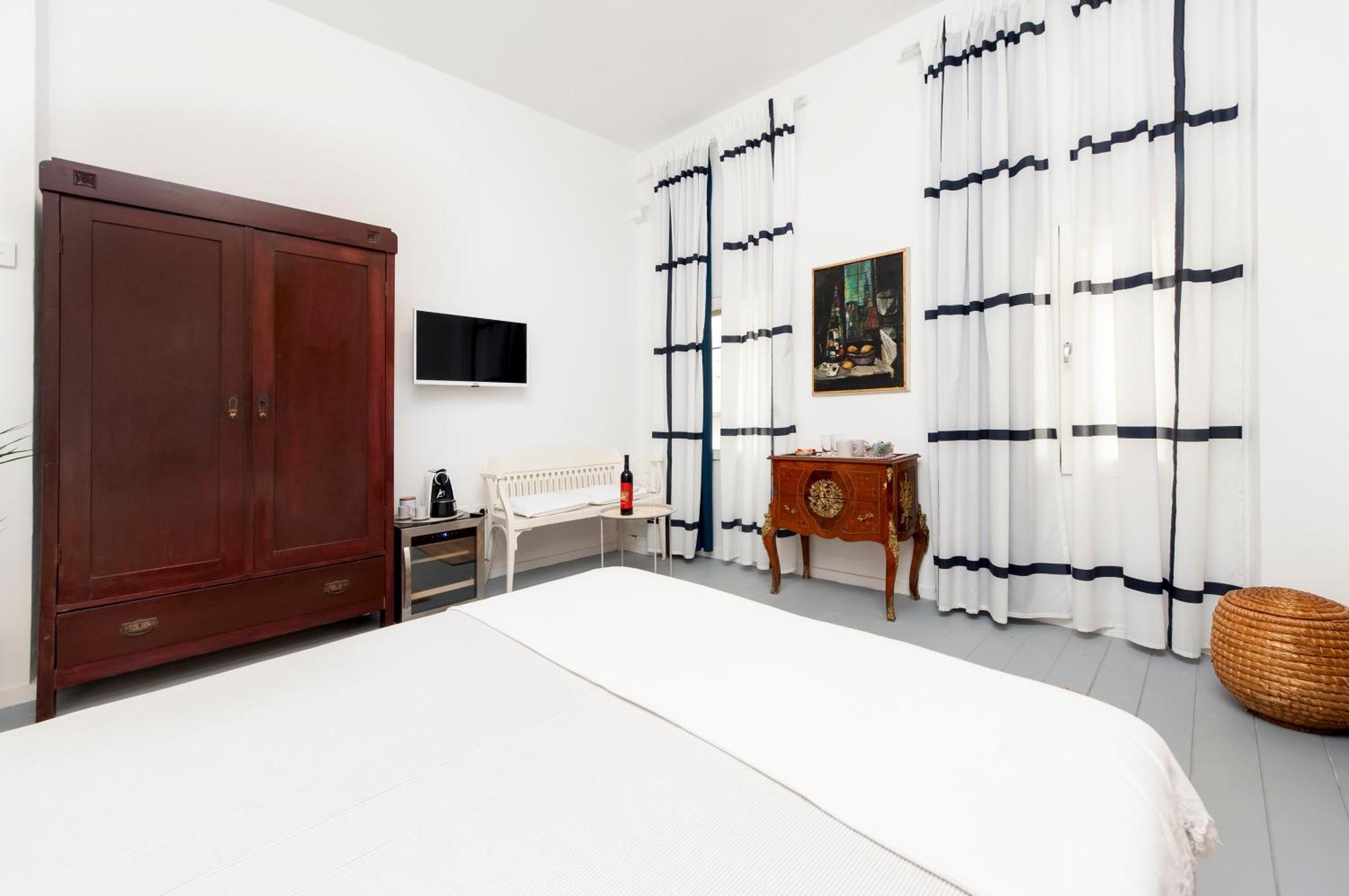 Gasthof & Carera 6